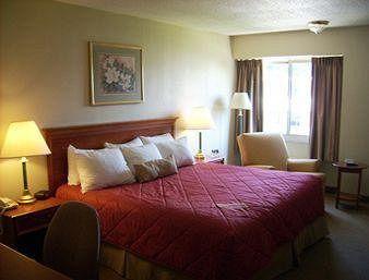 Ramada Burlington Hotel And Conference Center Extérieur photo