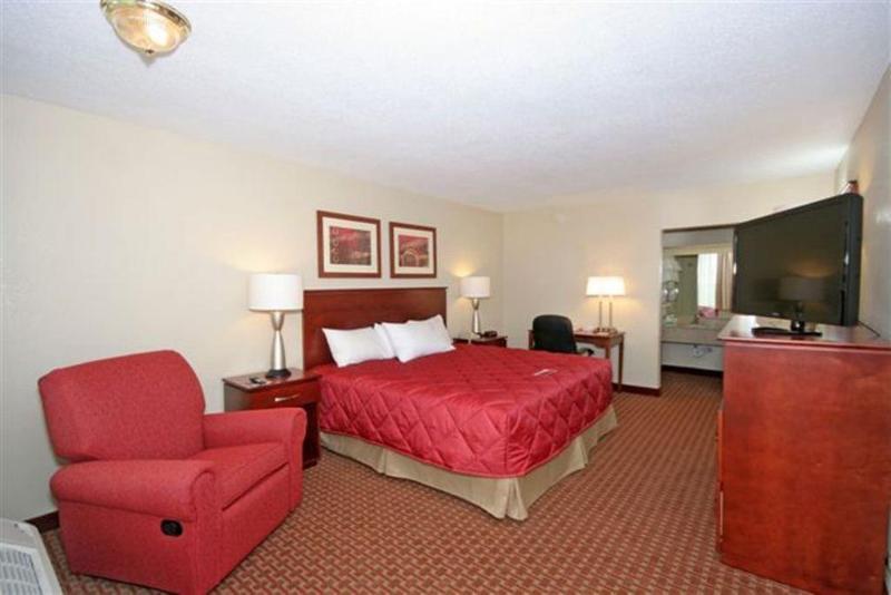 Ramada Burlington Hotel And Conference Center Extérieur photo